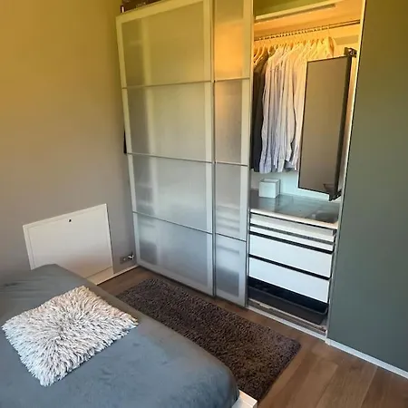 Hillside Apartament *